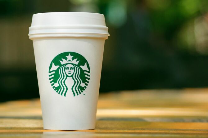 スターバックスコーヒーのカップ