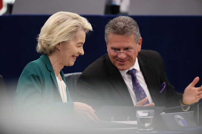 欧州議会本会議