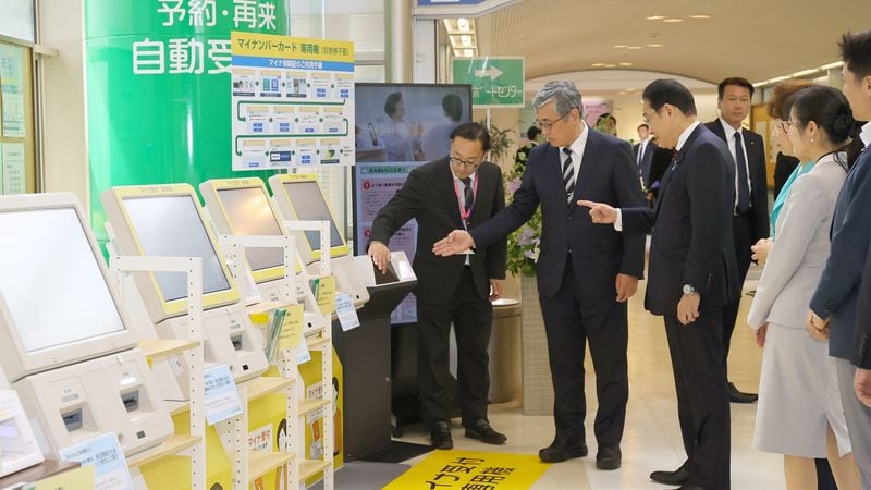 だから｢マイナ保険証｣利用率は6.5%どまり…岩田健太郎｢成功か失敗か吟味しない日本のお役所体質の残念さ｣ マイナカード最大のメリットは｢ポイント｣だったという本末転倒