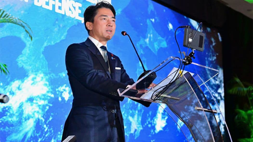 日本を｢新型軍国主義｣と叩くはずが､小泉進次郎大臣の返り討ちに…習近平が放った｢格下の代表団｣の大誤算