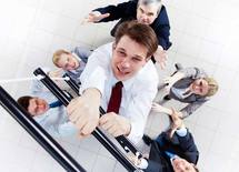 営業成績が悪くてもコツコツ出世する方法