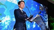 日本を｢新型軍国主義｣と叩くはずが､小泉進次郎大臣の返り討ちに…習近平が放った｢格下の代表団｣の大誤算