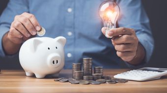 ｢ビールはミニ缶135mlがコスパも満足度も最高｣お金にシビアな銀行マンが350mlや500mlに目もくれない理由