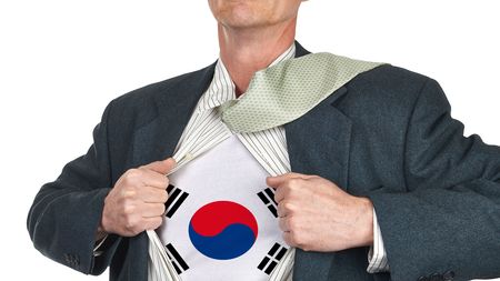 韓国人男性が 美容整形 に走る実に不憫なワケ 整形手術も厭わない男たちの恐怖心 President Online プレジデントオンライン