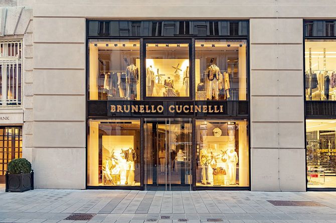 ブルネッロ・クチネッリ、ウィーン店