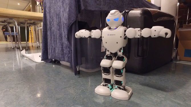UBテック社の人型ロボット「Alpha 1 PRO」