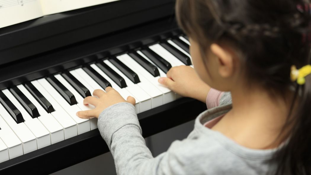 ｢家がお金持ちだから｣ではない…｢頭のいい子が育つ家庭｣にピアノが置いてあるのはなぜか 東大生100人に聞いた小学生時代の"習い事ランキング"