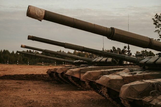 一列に並んだ戦車