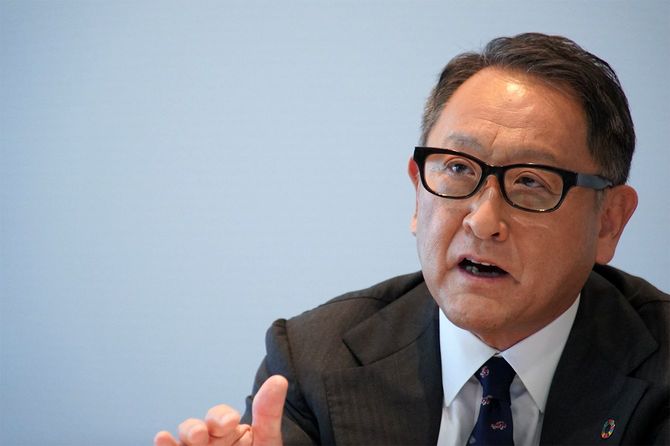 9月24日、リモート会見を行った日本自動車工業会会長でトヨタ自動車社長の豊田章男氏。