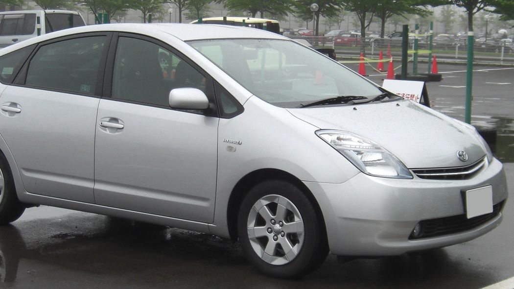 プリウスは｢ダサい｣から米国で大ヒットした…同じHV車なのにトヨタとホンダで明暗がはっきりと分かれたワケ