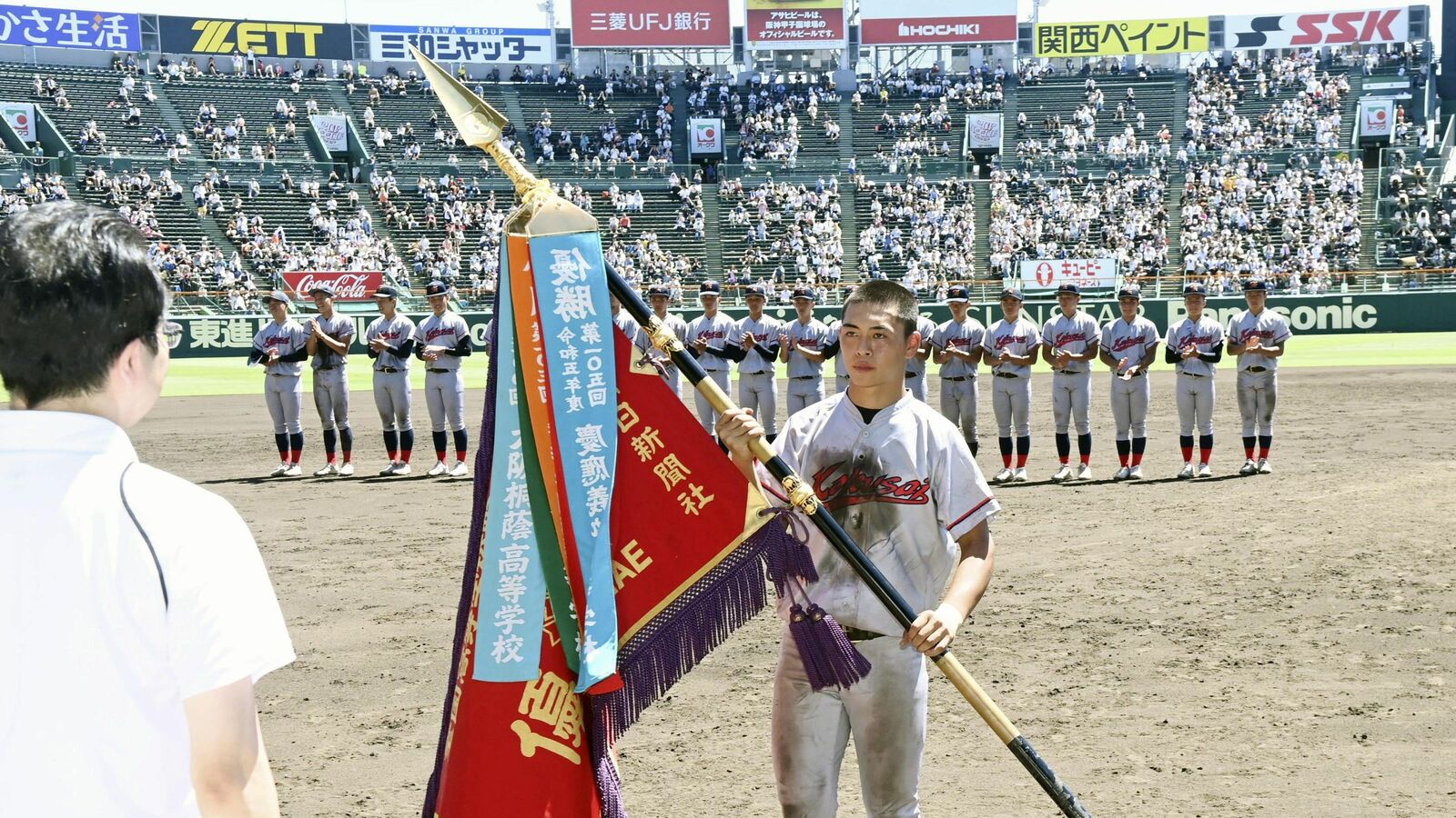 やっぱり真夏に甲子園で野球をやるのは厳しい…｢9回制￫7回制｣の議論よりも高野連が真っ先にやるべきこと ｢聖地甲子園を守る｣はなく｢選手と高校野球を守る｣べき