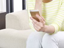 「格安スマホ」で月の利用料が半額に！ 家族の通信費を減らすコツ