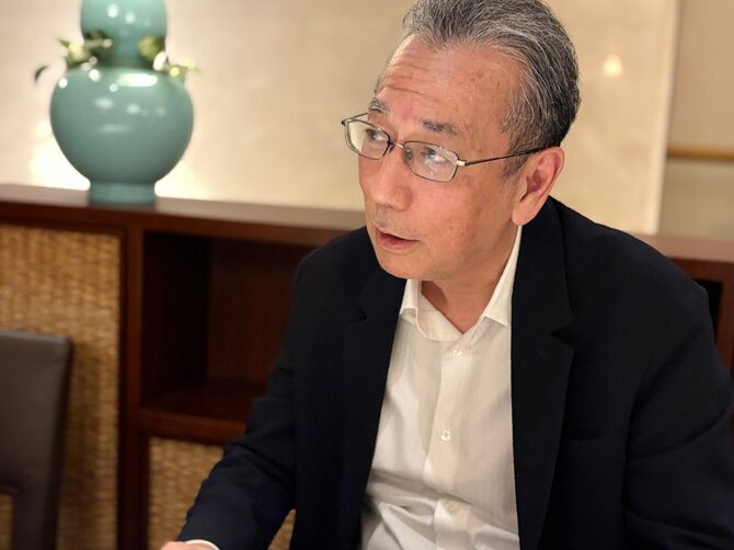 沖縄ファミリーマートの糸数剛一社長