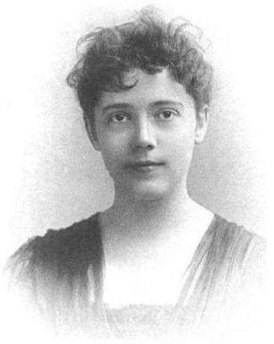 ジャーナリスト兼小説家のエリザベス・ビスランド