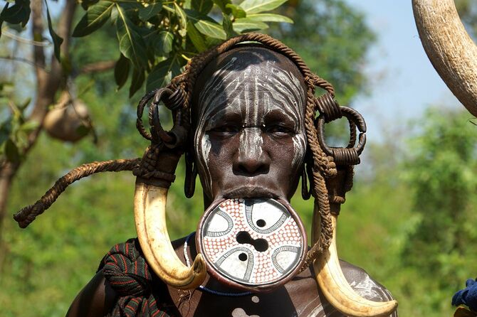 エチオピアの少数民族「ムルシ族」には「リッププレート」の風習がある（※写真はイメージです）