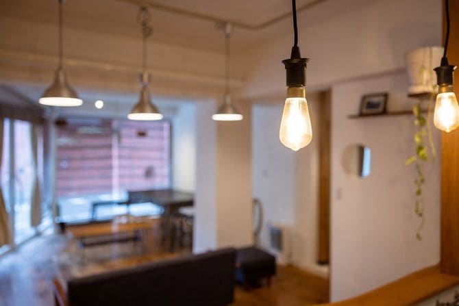 ペンダントライトがある部屋