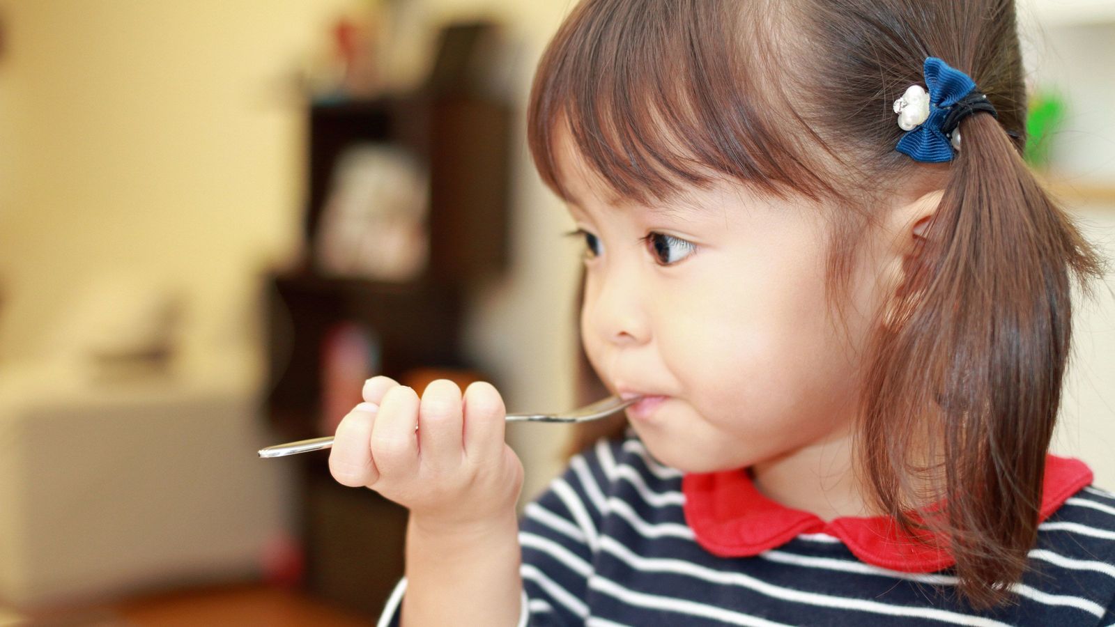 2歳児に｢給食とり放題｣をさせる保育園の狙い ｢食べなくちゃいけない｣からも解放