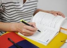 どうなる!? 10年後の資格天気予報