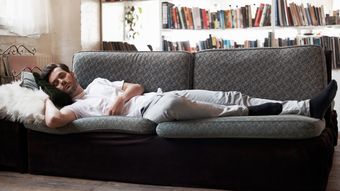 "バタンキューで寝落ち"は深睡眠できていない