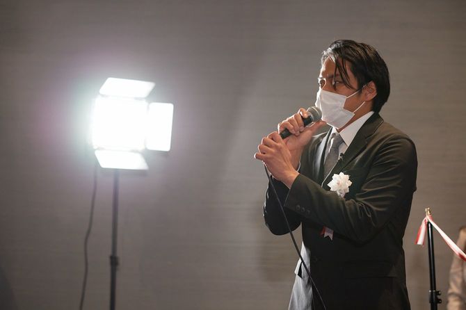 菊池康弘氏。完成式典で。