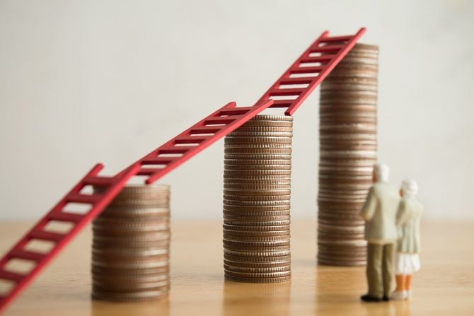 赤いはしご付きの成長スタックコイングラフ