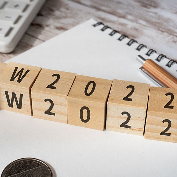 5月2日に買って5月6日に売るだけ プロがこっそり教える 初心者が投資で稼ぐ 近道 約8カ月で1億円超を稼ぎ出したプロ投資家の必勝投資法 President Online プレジデントオンライン