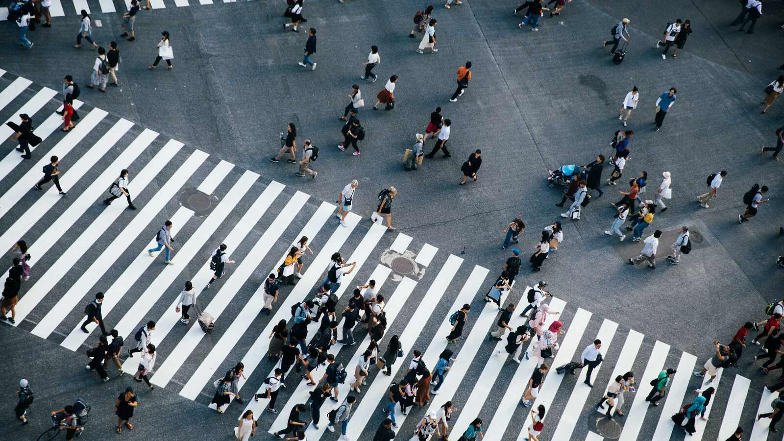 ｢長寿の国｣なのに幸福度はダントツの世界51位…消化試合のように人生を生きる｢不幸な日本人｣が失ったもの 沖縄が｢ブルーゾーン｣と呼ばれるワケ