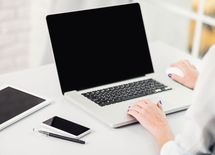 社用端末を紛失"ロックなし"は賠償が怖い