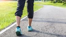 正しいウォーキングには｢呼吸｣が大事な理由…意識するだけでシャキッとした姿勢に変わる｢体にいい歩き方｣