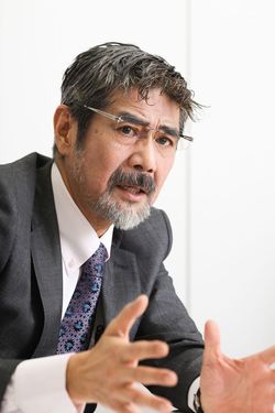 元厚労省麻薬取締官の瀬戸晴海氏
