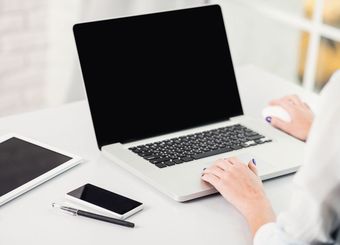 社用端末を紛失"ロックなし"は賠償が怖い