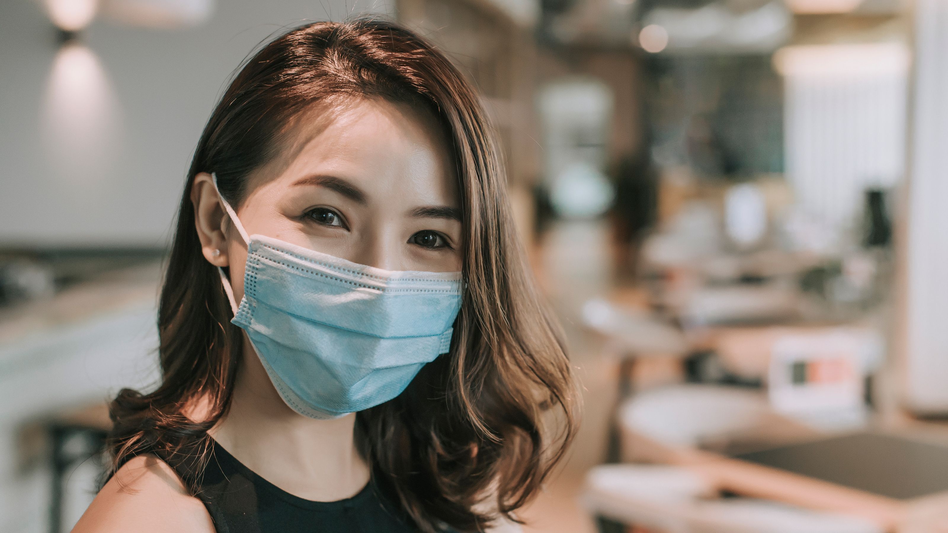 Jalのcaがやさしく伝授 印象が良くなる マスク笑顔 のつくり方 目の表情 アイコンタクトが大切 President Online プレジデントオンライン