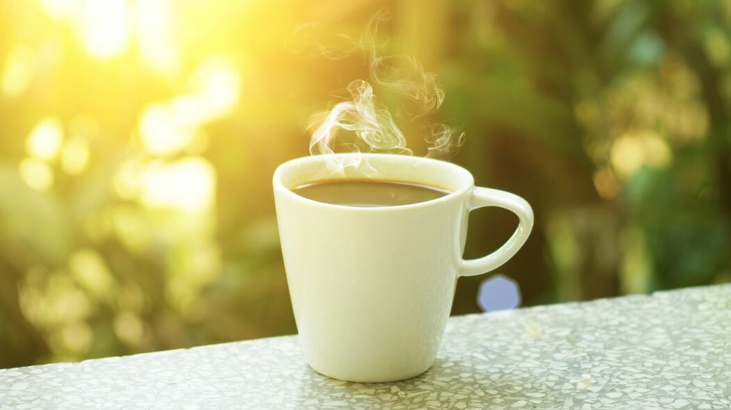 ｢コーヒーを飲みながら窓の外をぼーっと眺める｣でもいい…心が整い仕事の成果が上がる｢朝の30分｣の過ごし方