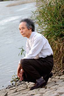 近くに部屋を借りるなどして、一緒に住むのは極力避ける<br><strong>脚本家・小説家 山田太一</strong>●1934年生まれ。松竹を経て、65年フリーに。主にテレビドラマの脚本を執筆。作品は「岸辺のアルバム」「ふぞろいの林檎たち」など多数。