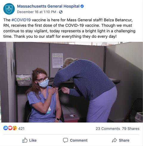 マサチューセッツ総合病院で職員の接種が始まったことを知らせるFBページ。