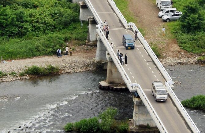 畠山鈴香容疑者が彩香ちゃんを突き落としたとみられる大沢橋の待避所