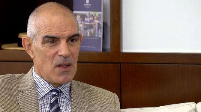 マイケル・ファリー氏