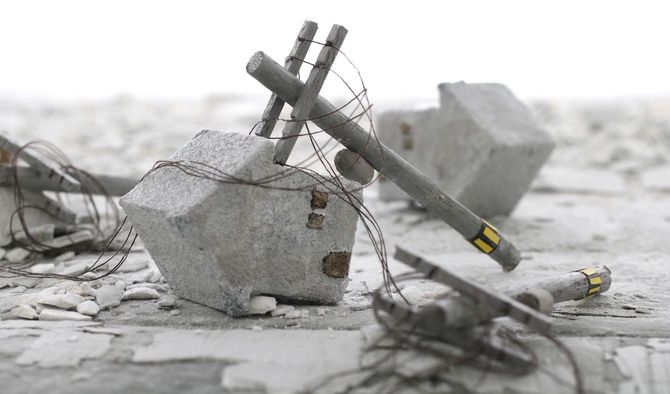 災害で壊れた街並みのジオラマ