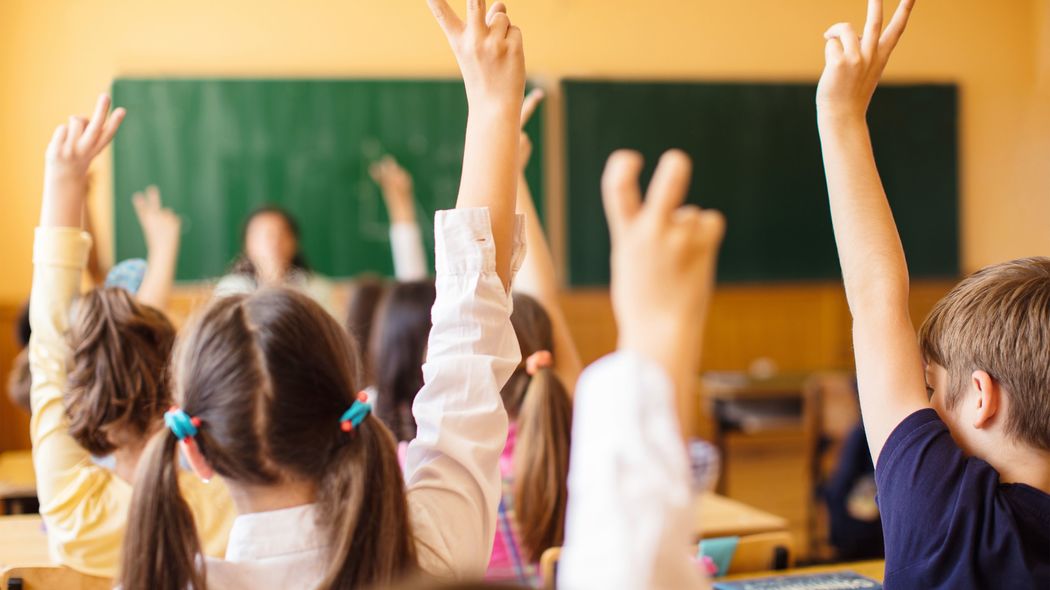 どうせ自分は下のほう…わが子がクラス内の立ち位置を察し浮上できない"深海魚"に沈まないための声かけ術 幼児期の｢先取り教育｣の知られざる落とし穴