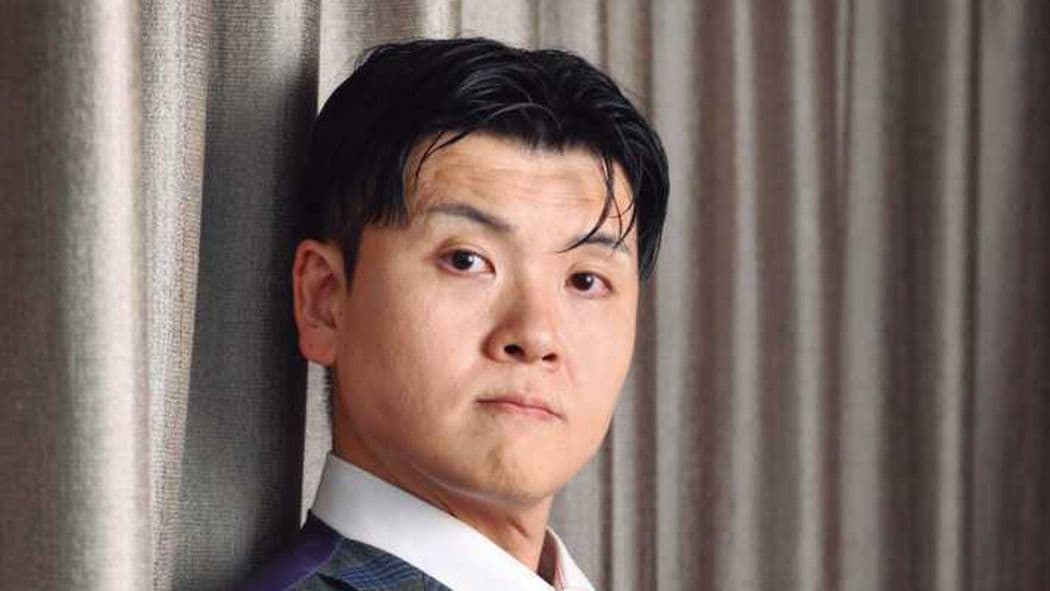 なぜ貯金はダメなのか? 親のお金の価値観が子の生涯年収を決める…新井 亨『トップ1%の富裕層が子どもに伝える 世界一のお金の教育』