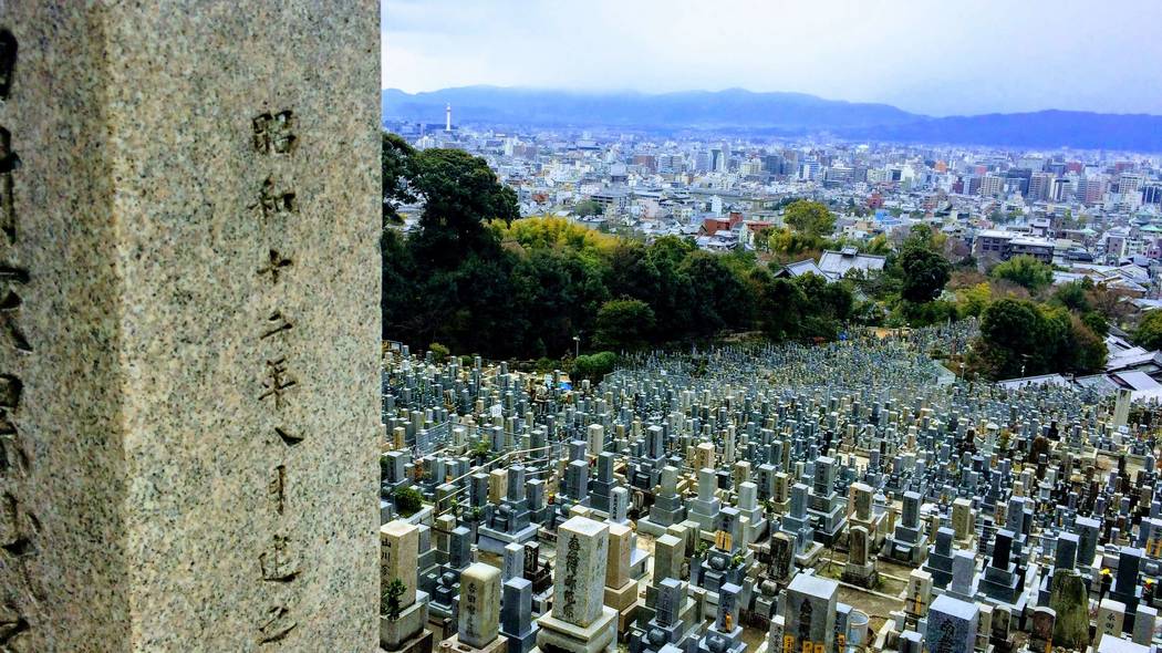 ｢長男だけ一族の墓に入れる｣という理不尽…義妹と折り合い悪く墓に入れないシングル女性の苦悩 深刻な｢おひとりさま｣の墓問題