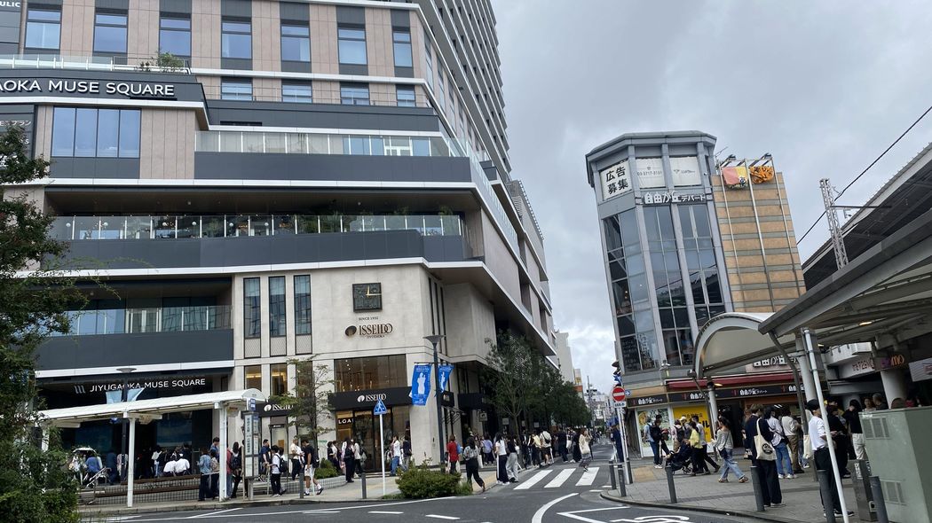 有閑マダムは消え富裕層もユニクロを着る…｢住みたい街｣13位→37位に沈んだ自由が丘が再起を託す"新施設"