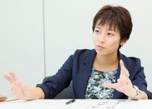 なぜ記者クラブは「政権ベッタリ」なのか