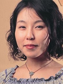 自販機設置で4万円。写真投稿で8万円。月190万円の猛者も<br><strong>ライター 大高志帆</strong>●同志社大学経済学部卒。雑誌「non-no」での連載が好評を博している。