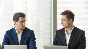 20代女性が突出して他世代より嫉妬深い理由