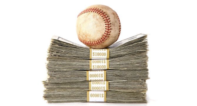 札束の上に野球ボール