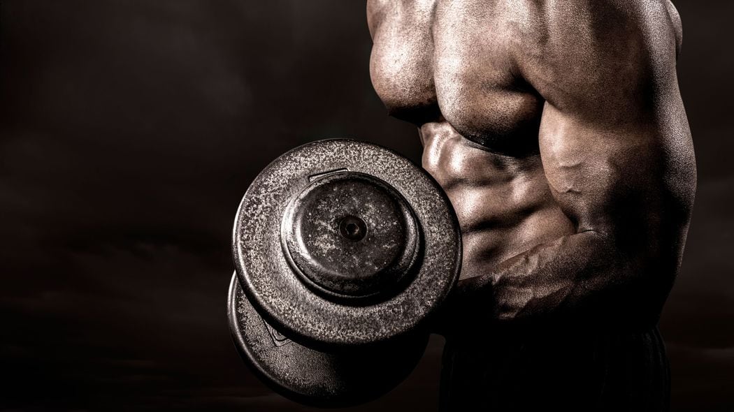 マッチョは｢春夏秋冬｣ではなく｢夏夏夏冬｣になる…筋トレYouTuberが寒さに異常に強く､風邪を引きづらいワケ 風邪､肩こり､便秘､むくみと無縁になる