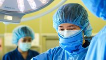 ｢患者と関わる一瞬を全力で｣900人を率いる看護部長が共に働いた女医の子宮がん手術を担当して誓ったこと