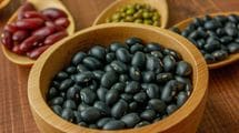 べジファーストより効果的…血糖値の急上昇を抑える一口目に摂る"ヘルシー食材"&腎臓に効く"黒い食材"
