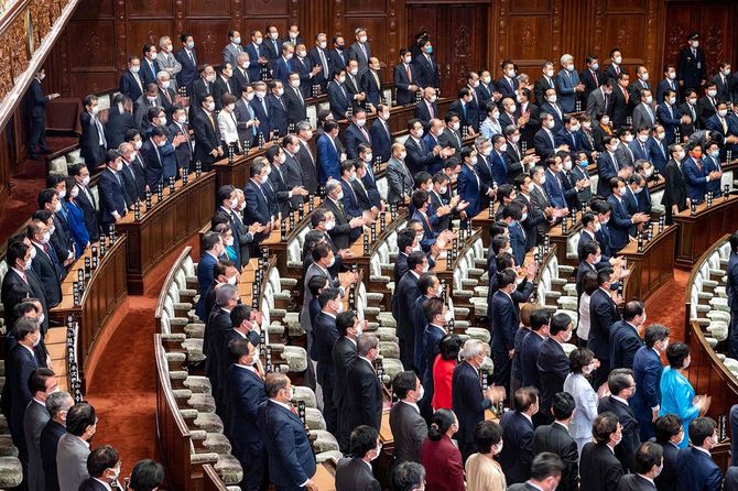 衆議院解散、衆議院選挙に向けて、事実上の選挙戦に入る